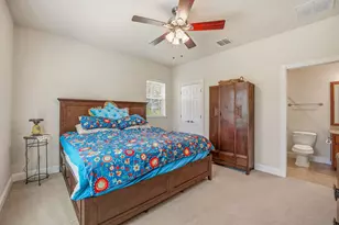 137 N Natural Spring Ln, Azle, TX 76020 - Photo 9