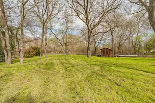 137 N Natural Spring Ln, Azle, TX 76020 - Photo 39