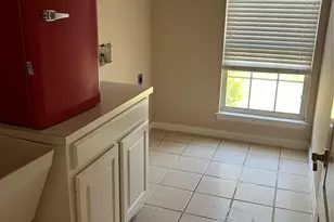 1803 E Branch Hollow Dr, Carrollton, TX 75007 - Photo 21