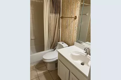 1803 E Branch Hollow Drive, Carrollton, TX 75007 - Photo 19