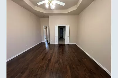 1803 E Branch Hollow Drive, Carrollton, TX 75007 - Photo 15