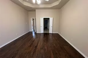 1803 E Branch Hollow Dr, Carrollton, TX 75007 - Photo 15