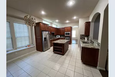 1803 E Branch Hollow Drive, Carrollton, TX 75007 - Photo 11