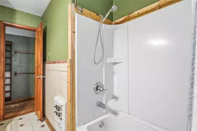 3557 Montreal Circle, Haltom City, TX 76117 - Photo 15