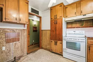 3557 Montreal Cir, Haltom City, TX 76117 - Photo 7