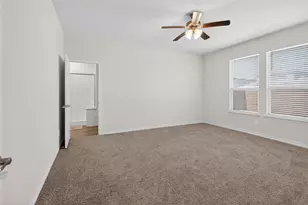 8125 Danny Scarth Ln, Fort Worth, TX 76120 - Photo 17