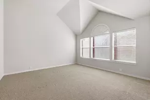 7716 Ravenhill Dr, Frisco, TX 75035 - Photo 17