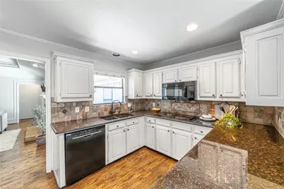 2012 Liverpool Drive, Plano, TX 75025 - Photo 11