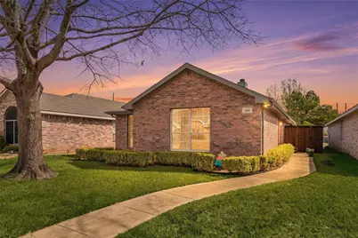 206 Piccadilly Circle, Wylie, TX 75098 - Photo 3