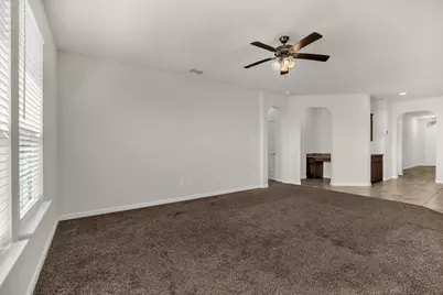 409 Oakbluff Drive, Denton, TX 76210 - Photo 7