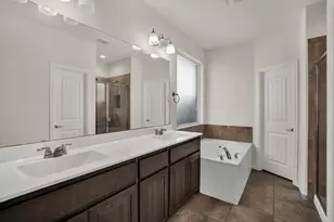 409 Oakbluff Dr, Denton, TX 76210 - Photo 29