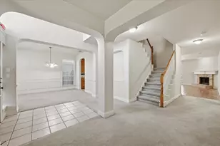 2831 Atrium Dr, Grand Prairie, TX 75052 - Photo 5