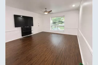 10029 Regal Park Lane #212, Dallas, TX 75230 - Photo 5