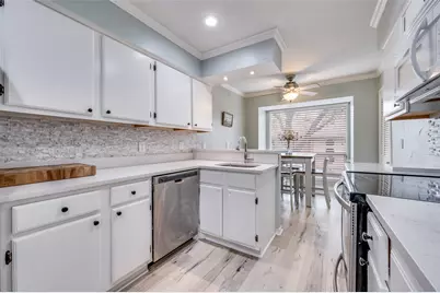 10029 Regal Park Lane #212, Dallas, TX 75230 - Photo 13