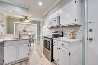 10029 Regal Park Lane #212, Dallas, TX 75230 - Photo 13