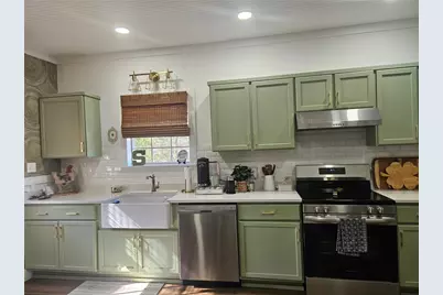 704 Avenue J, Brownwood, TX 76801 - Photo 3