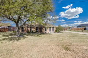 11170 Jennifer Cir, Forney, TX 75126 - Photo 3