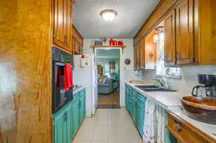 1145 Porter Ct, Granbury, TX 76048 - Photo 11