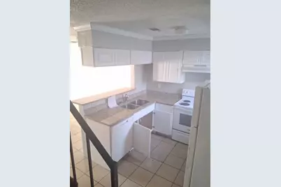 9459 Olde Towne Row, Dallas, TX 75227 - Photo 3