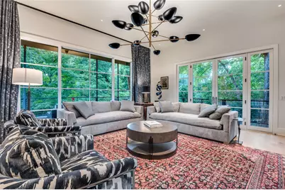 645 Kessler Reserve Court, Dallas, TX 75208 - Photo 5