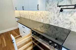 1083 Dixie Ests Wy, Whitesboro, TX 76273 - Photo 13