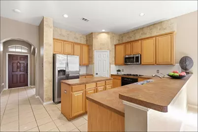 5517 Longhorn Drive, The Colony, TX 75056 - Photo 11