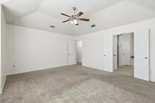 6917 Club Creek Dr, Fort Worth, TX 76137 - Photo 21