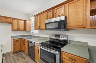 6917 Club Creek Dr, Fort Worth, TX 76137 - Photo 17