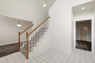 6917 Club Creek Dr, Fort Worth, TX 76137 - Photo 5