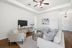 364 Sugar Creek Ln, Saginaw, TX 76131 - Photo 11