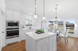 364 Sugar Creek Ln, Saginaw, TX 76131 - Photo 15