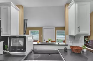 528 Pierce St, Denton, TX 76201 - Photo 9