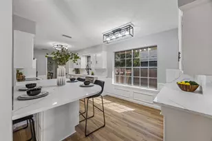 9320 Whitehurst Dr, Dallas, TX 75243 - Photo 9