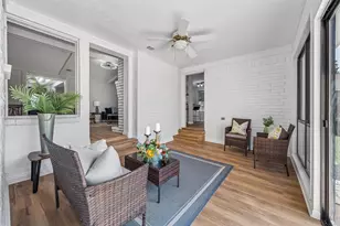 9320 Whitehurst Dr, Dallas, TX 75243 - Photo 23