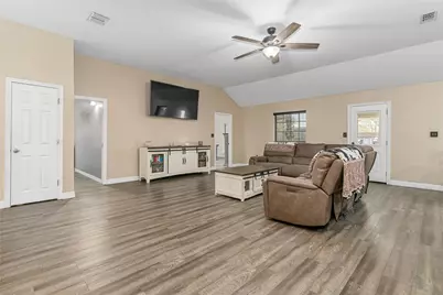 803 Green Street, Rio Vista, TX 76093 - Photo 9
