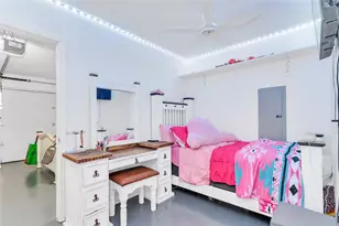 803 Green St, Rio Vista, TX 76093 - Photo 15