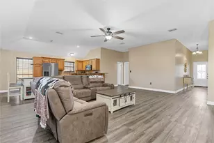 803 Green St, Rio Vista, TX 76093 - Photo 1