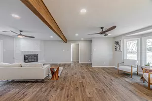 1951 Terbet Ln, Fort Worth, TX 76112 - Photo 11