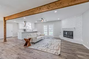 1951 Terbet Ln, Fort Worth, TX 76112 - Photo 5