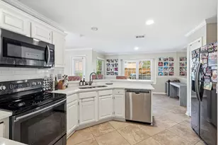 1913 Maplewood Trail, Colleyville, TX 76034 - Photo 15