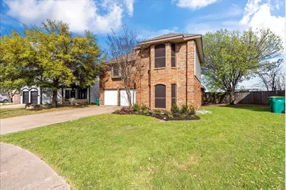 723 Keessee Drive, Cedar Hill, TX 75104 - Photo 3