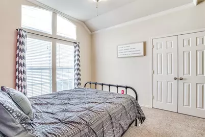 615 Delores Drive, Grand Prairie, TX 75052 - Photo 29