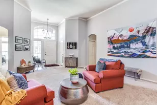 615 Delores Dr, Grand Prairie, TX 75052 - Photo 7