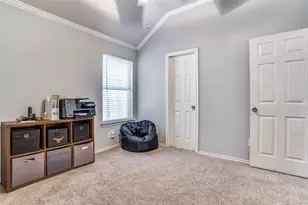 615 Delores Dr, Grand Prairie, TX 75052 - Photo 27