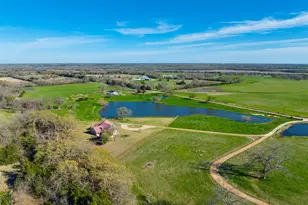 2290 County Rd 27300, Honey Grove, TX 75446 - Photo 35