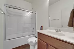 921 Penny Royal Ct, Arlington, TX 76002 - Photo 21