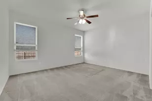 921 Penny Royal Ct, Arlington, TX 76002 - Photo 11