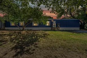 6525 Blue Water Ct, Granbury, TX 76049 - Photo 23