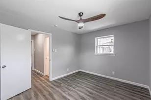 1160 Harrison Ln, Hurst, TX 76053 - Photo 19