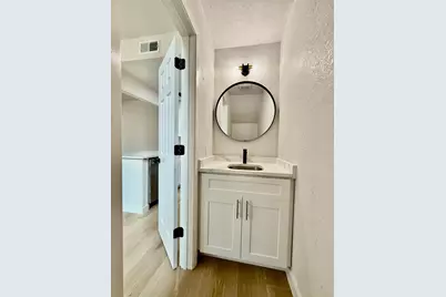 5757 Martel Avenue #B06, Dallas, TX 75206 - Photo 13